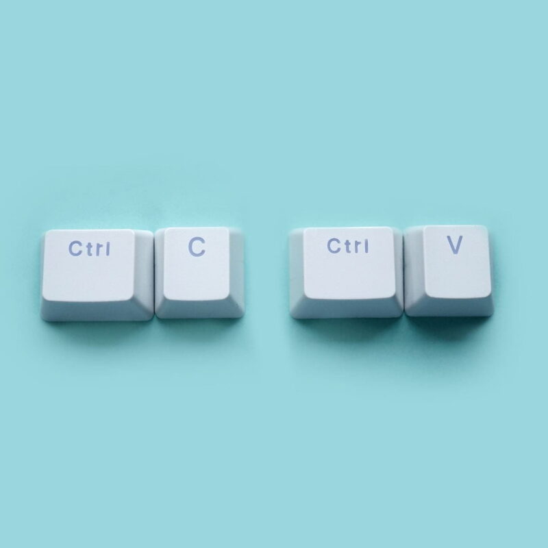 CTRL + C and CTRL + V computer keys, indicating that something is copied and pasted.